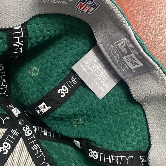 New Era NFL Jets 39Thirty, Size Medium Large - Picture 4 of 7